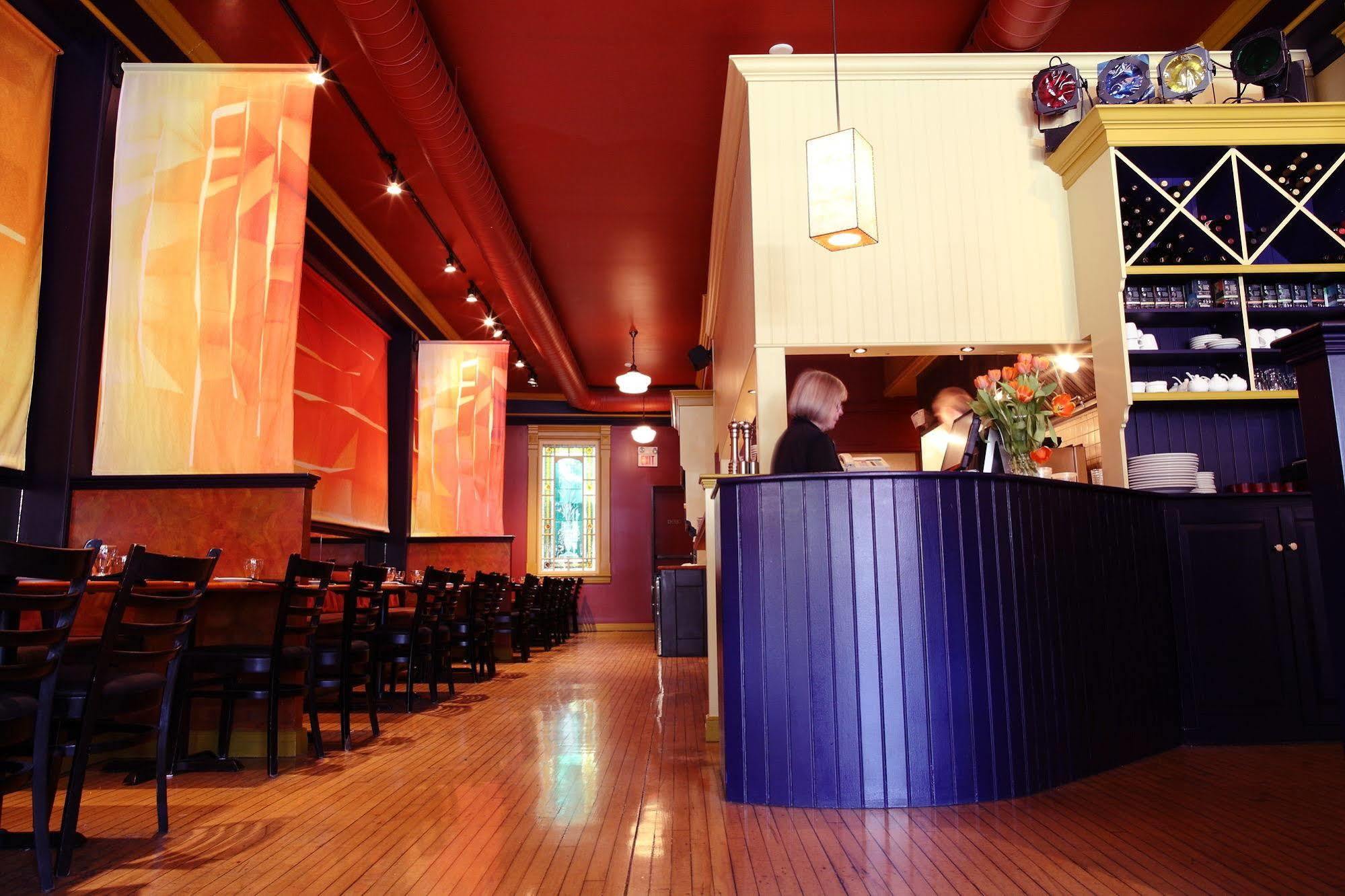 Foster'S Inn Stratford Ngoại thất bức ảnh